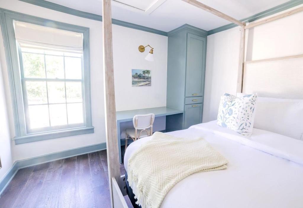 Guesthouse Charleston East 42 D Eksteriør billede